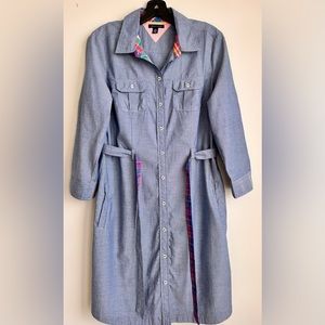 Tommy Hilfiger Women’s Denim Belted Dress. Size M